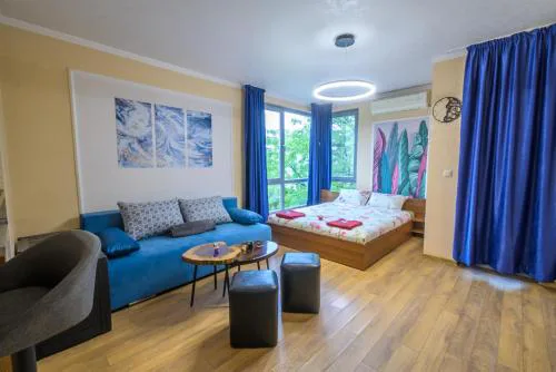 Comfy & Chic Apartment , SWU , FREE Parking