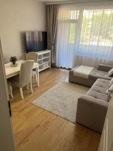 Peaceful & Cozy apartment near city Center