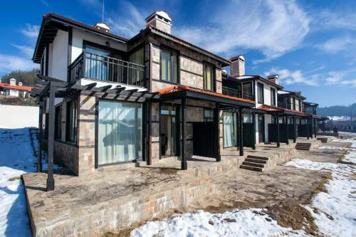 Къщи за гости КООП Добринище - Holiday Villages COOP Dobrinishte