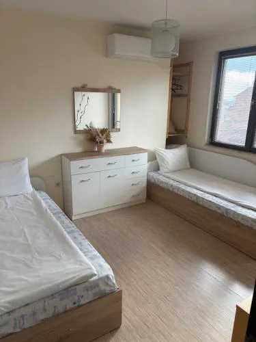 Apartament Emi