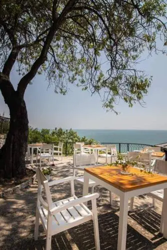 Bunaglows Panoramic Beach Village