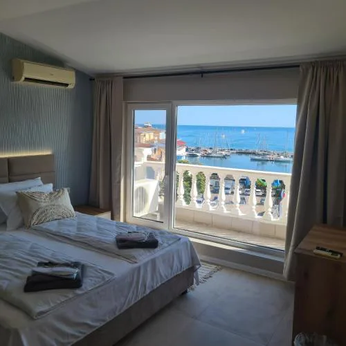 Marina Elegance Apartments