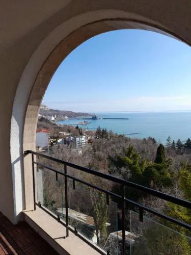 Queen's Palace Balchik apartment