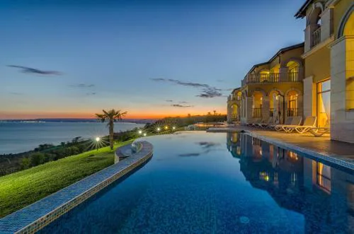 VILLAS GOLF