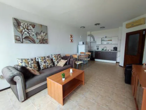 Alexa beach apartment