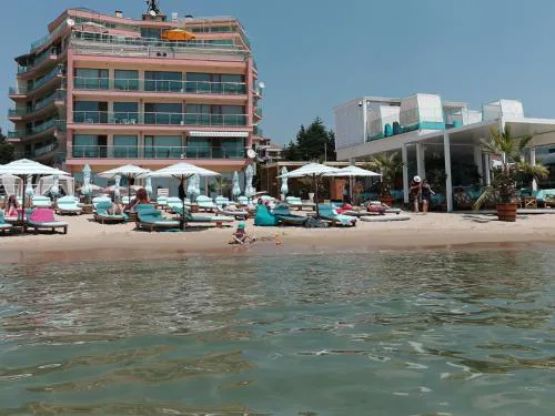 Beachfront Smart Homes by Marty's
