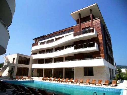 Eden - Menada Apartments