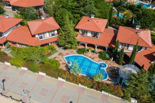 Helena VIP Villas and Suites - Half Board
