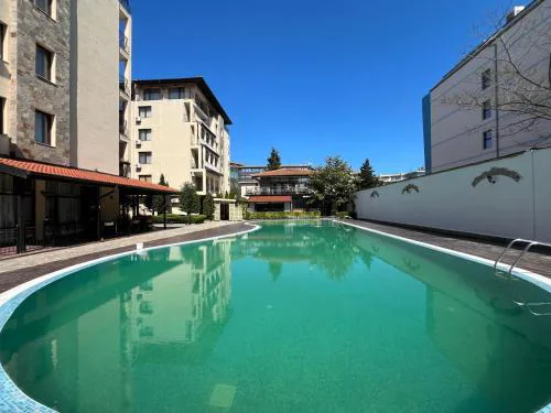 Rose Village Apartment