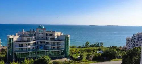 Imperial Sea View