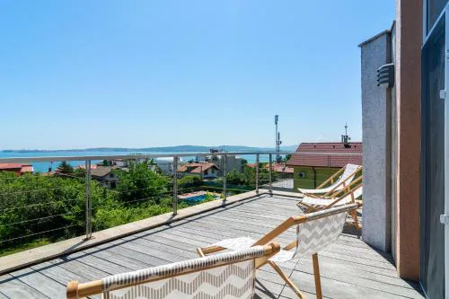 Happy-U house - Modern and with stunning view