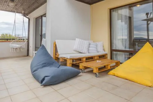Lovely 3BD flat with PARKING and SEA VIEW by Flаt Manаger