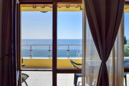 Black Sea Panorama Apartment