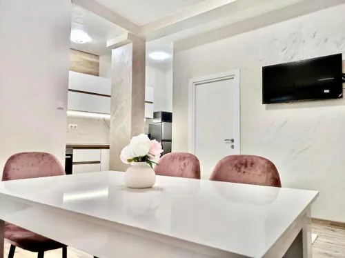 VN Home 2