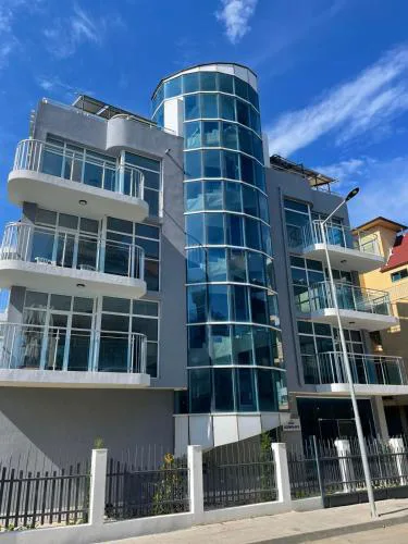 Hotel ECO Palace
