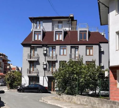Guest House Petrovi