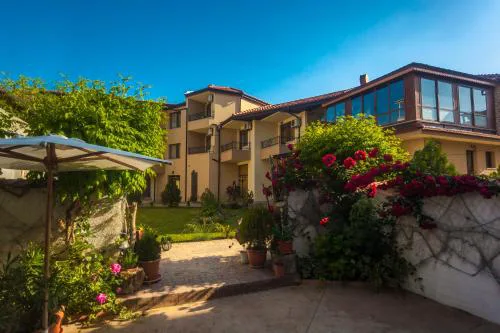 Ravda Bay Guest House