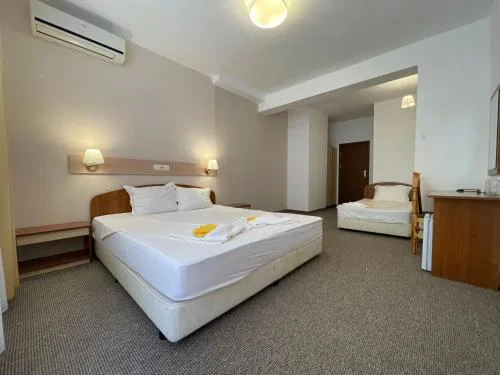 Alatoni Beach Hotel