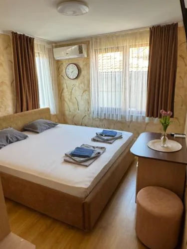 Guest House Amfora with a sea view