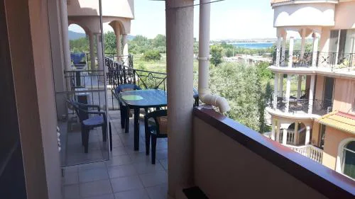 Hacienda Beach Apartment mit Meerblick