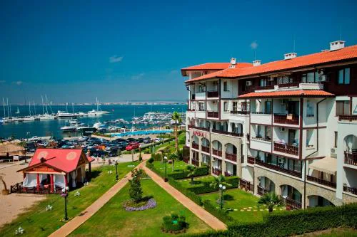 Arena 65m2 - 1 bedroom, 1st line to the beach
