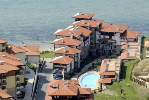 ETARA - 1 Rey&Mar Saint Vlas