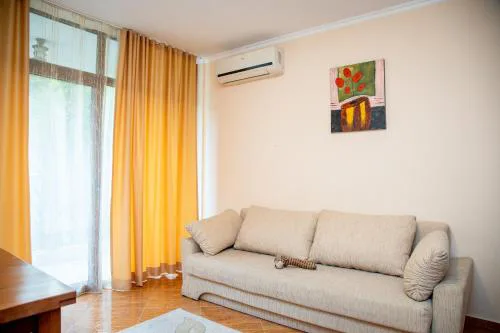 Helios Studio in a Complex in St Vlas by Flat Mаnаger