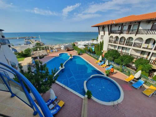 Sveti Vlas Marina Beach Apartment - Vega Village