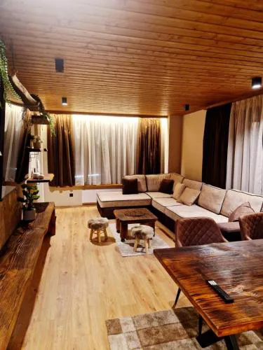 WoodLux