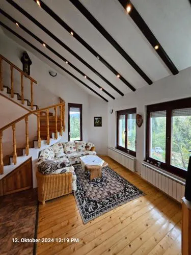Villa Dilyanka Stokite
