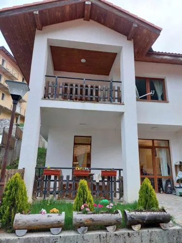 Villa Victoria