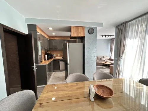 All Seasons Plovdiv - Fast Wi-Fi, AC, Balconies