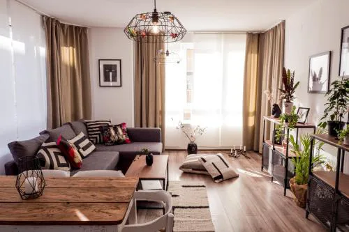 Baba Taki Apartment