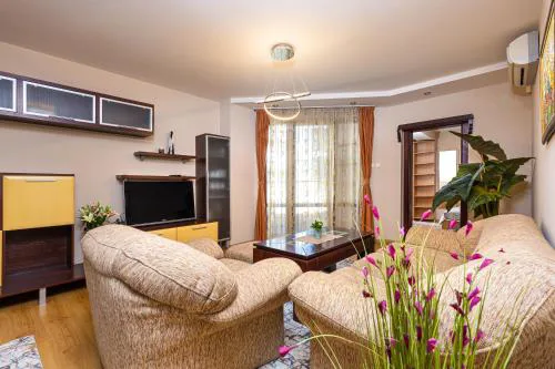 Centrally-located 1BD Apartment near Kapana by Flat Mаnager