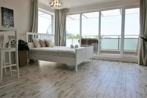 Charmful new flat with Hill view