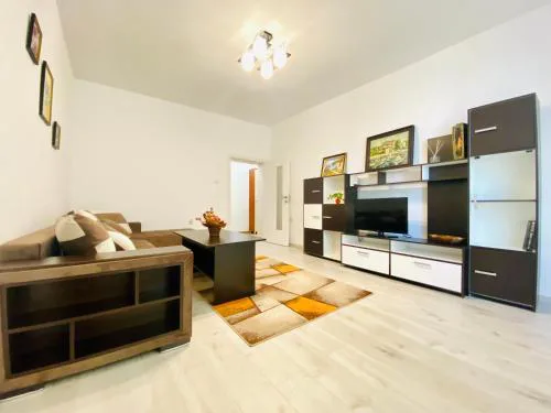 City Center 2-bedroom cosy apartment
