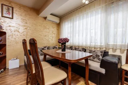 Comfort Corner - 1BD with Balcony by Flat Mаnager