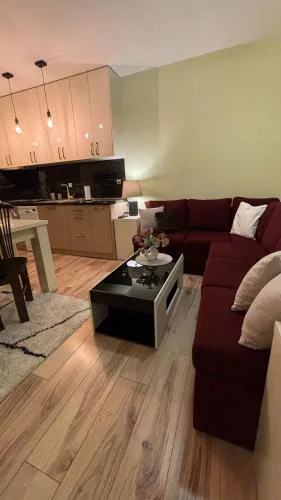 Cosy apartment 11Mins Center