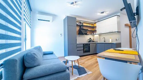 Niko's Cozy Apartment