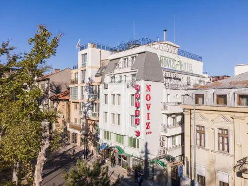 Noviz Hotel