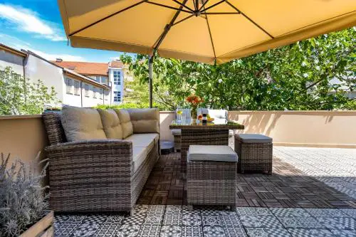 Top Centre Plovdiv Apartment for 4 Guests & Parking