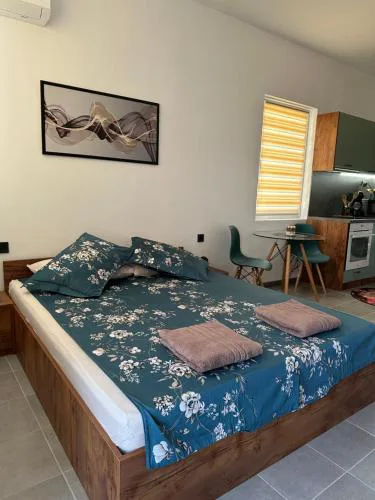 Alex Apartment