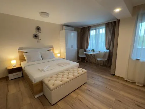 MG Apartments - Central Location