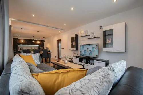 Hyggemate - 2 Bed Room Warm Stay in Sarnitsa