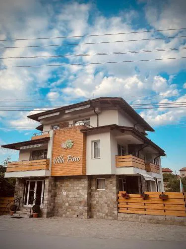 Villa Pino