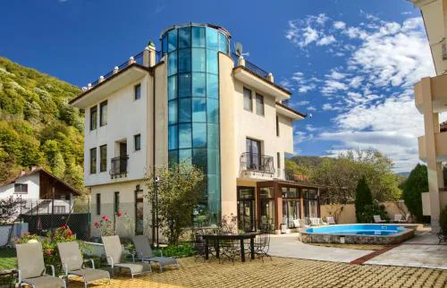 Family Hotel Zornitsa