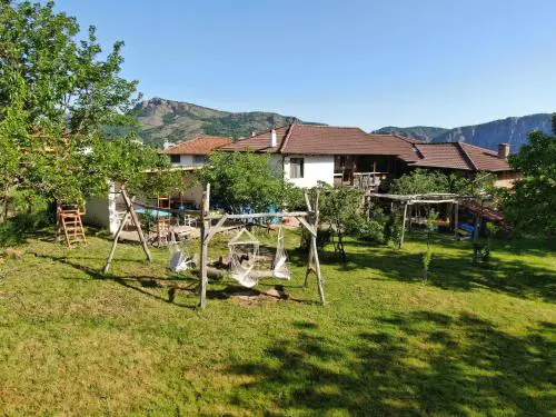 The Old Nest