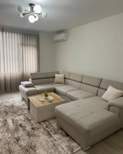 Cozy Home 2 Bedroom apartment