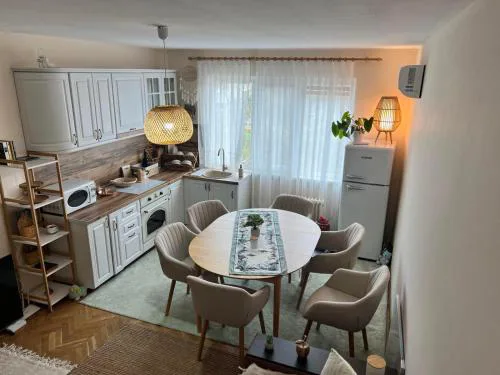 Lovely cozy vintage apartment