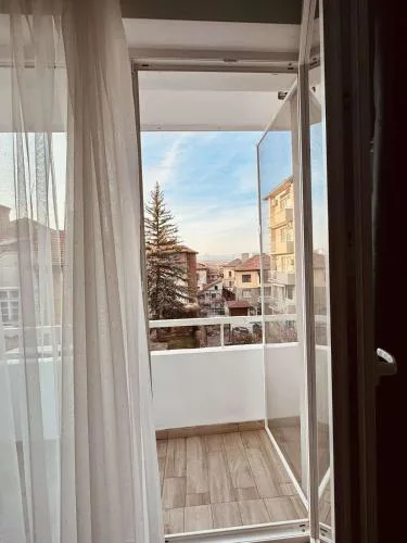 Unique flat with balcony in the heart of the city